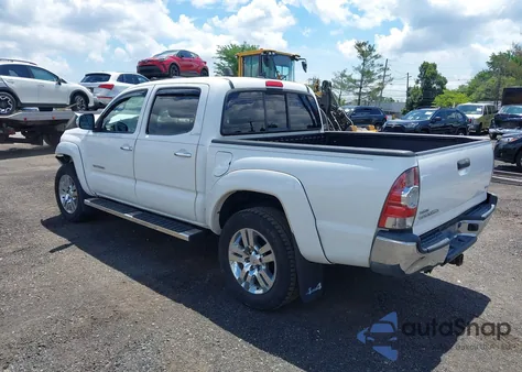 2013 Toyota Tacoma Base V6 из США, поврежденный, VIN 3TMLU4ENXDM118489